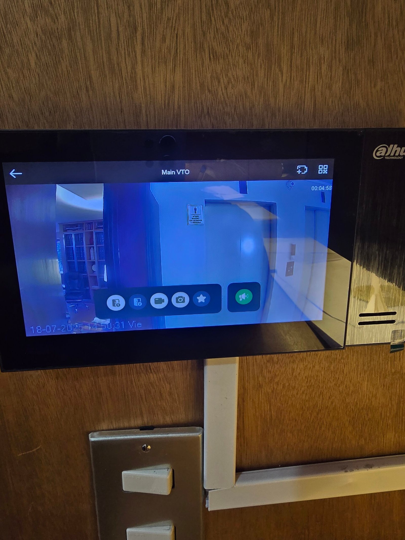 Frente de calle de video citofonía IP